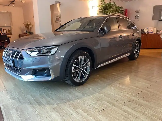 Audi A4 allroad 40 TDI 204 CV S tronic FARI MATRIX