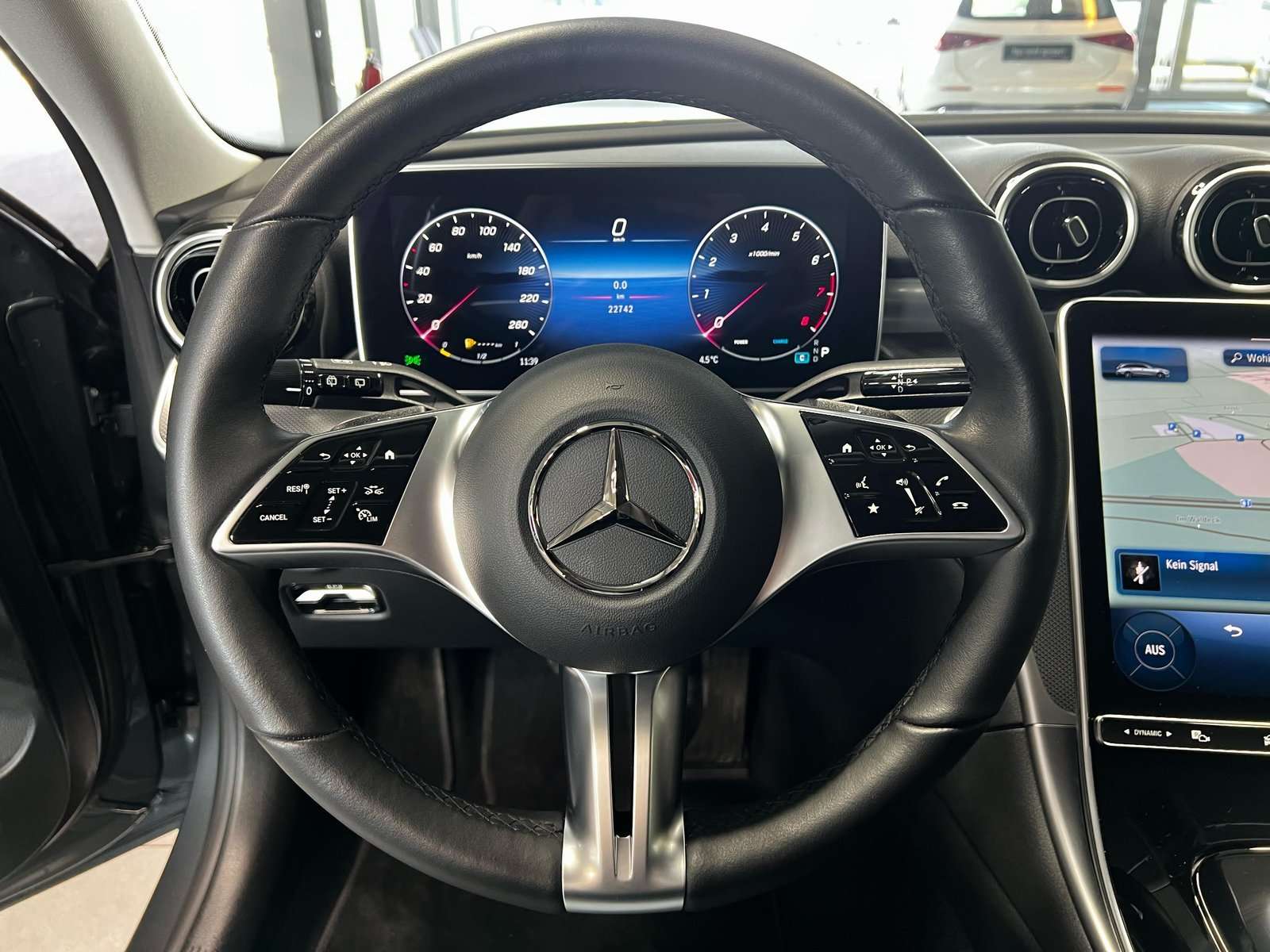 Mercedes-Benz C 180