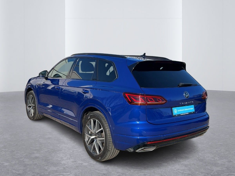 Volkswagen Touareg 3.0 V6 TDI Tiptr R-Line 4M AHK Panorama — photo 3