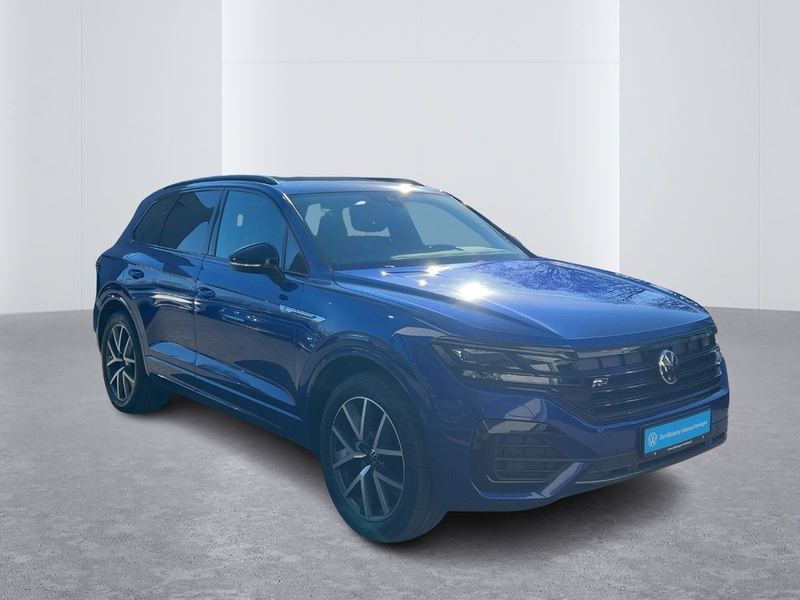 Volkswagen Touareg 3.0 V6 TDI Tiptr R-Line 4M AHK Panorama — photo 6