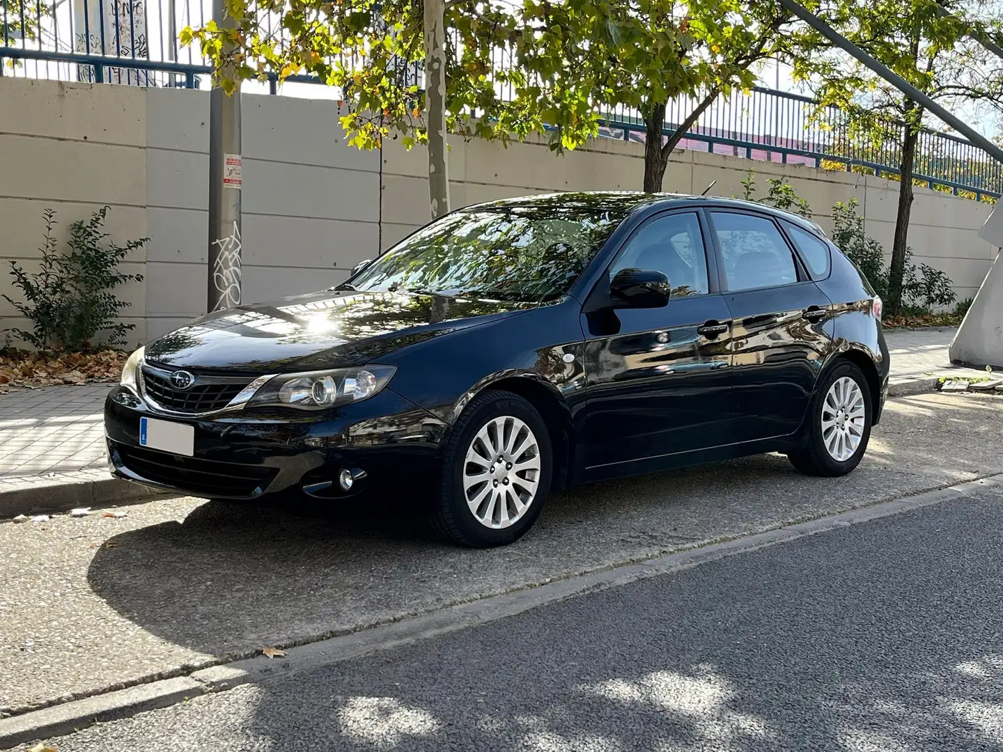 Subaru Impreza 2.0R Limited Fekete - 2