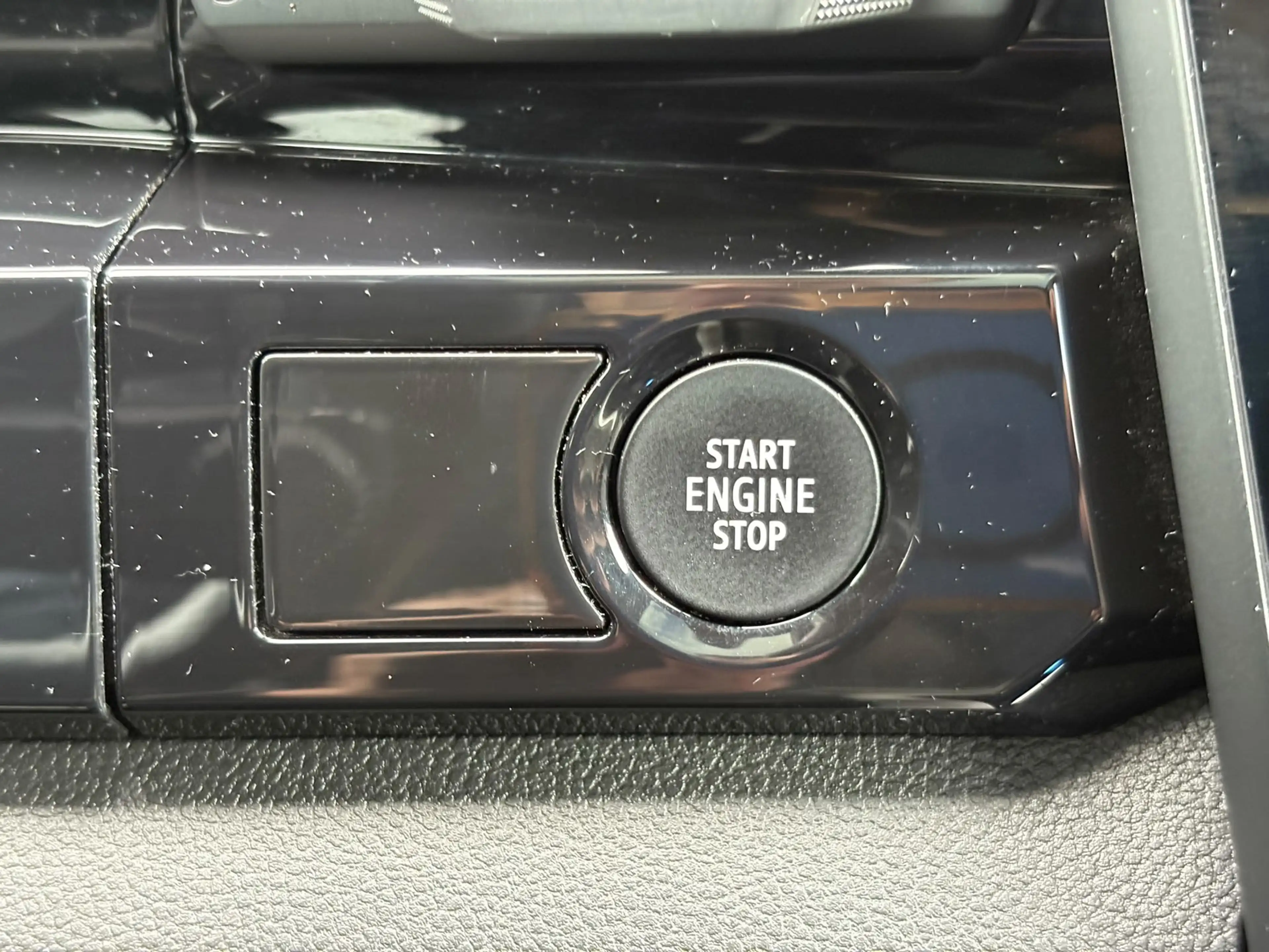 Renault Espace E-Tech full hybrid 200 iconic 7p. 4Wheel Drive Pan — photo 15