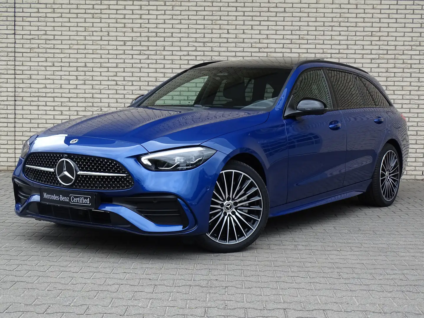 Mercedes-Benz C 300 Estate e AMG Line Limited l Panoramadak l Actieve Blauw - 1