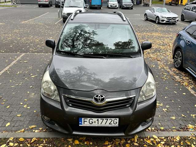 Toyota Verso Verso 2.2 D-4D Automatik Life