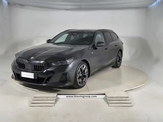 BMW 5 Series main image