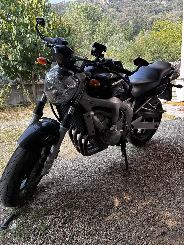 Yamaha FZ 6
