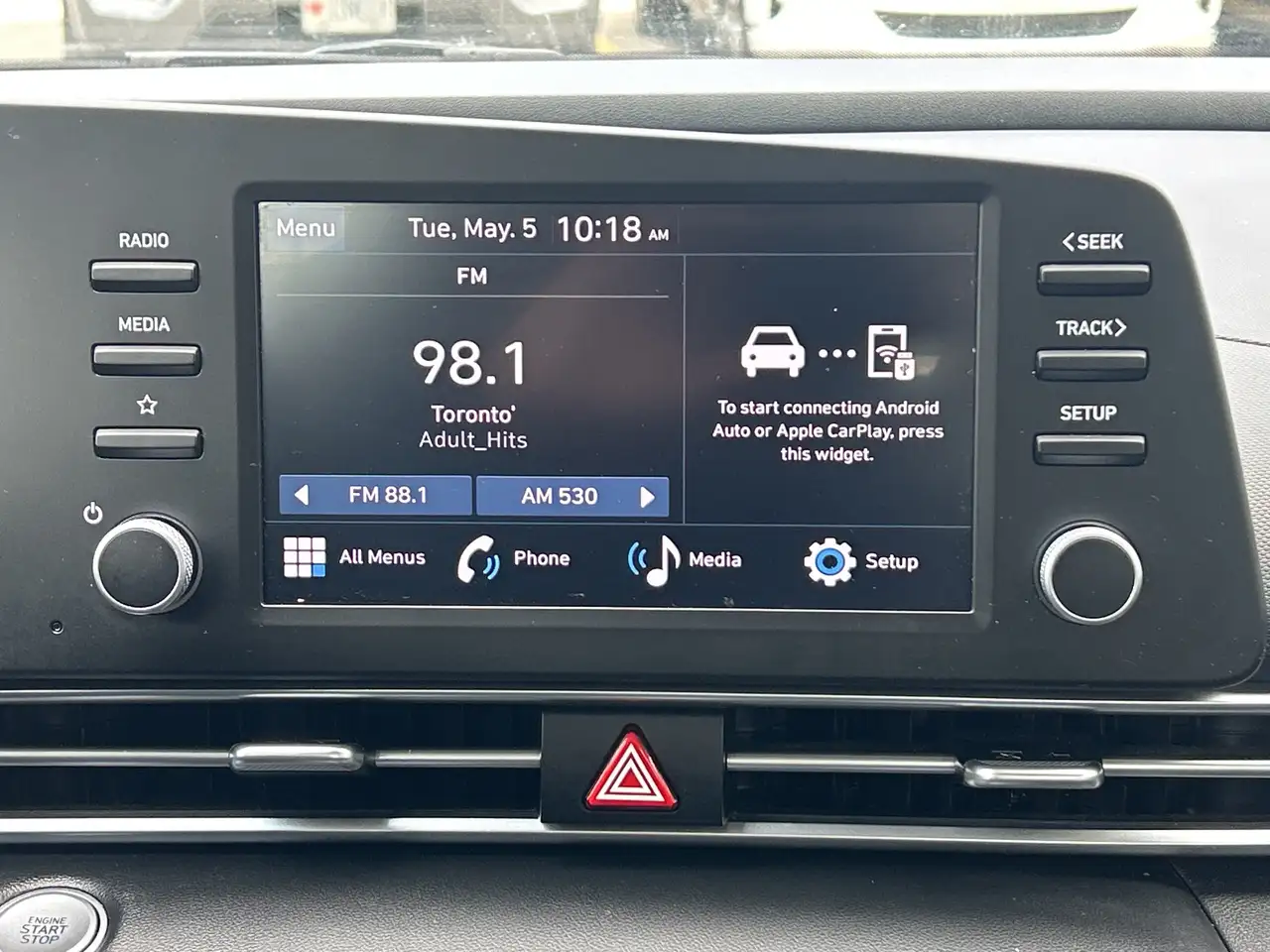 Hyundai ELANTRA снимка Hyundai ELANTRA