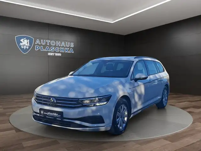 Volkswagen Passat Variant 2.0 TDI Basis NAVI+SPURASSIST+APP Klima Navi