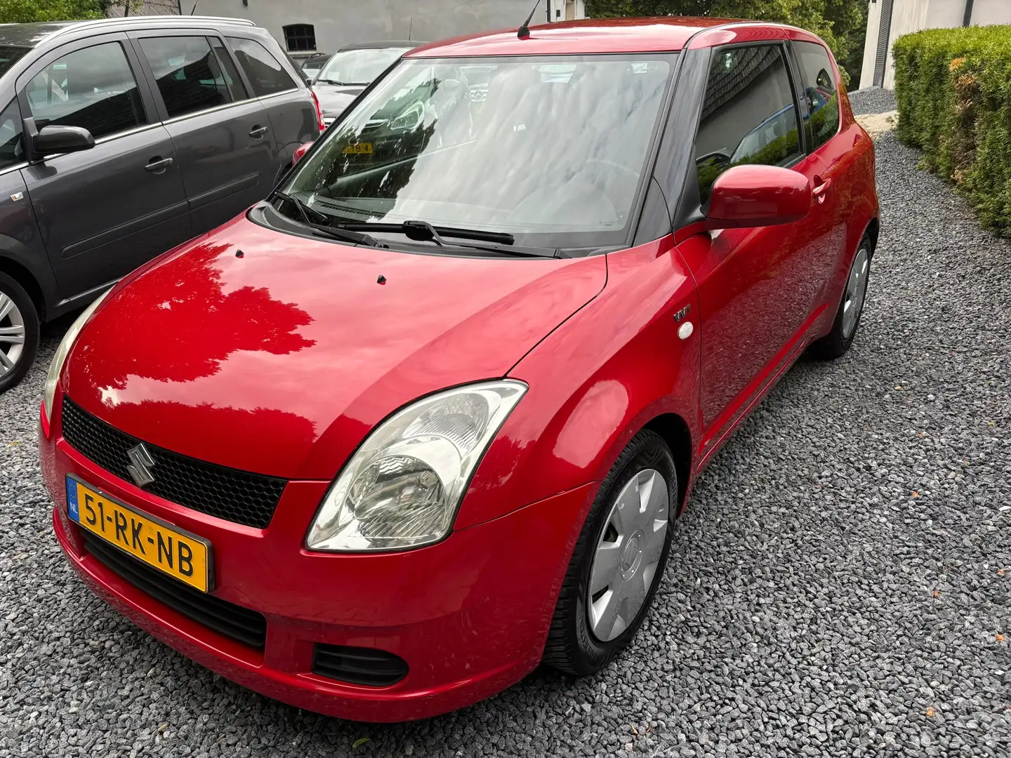 Suzuki Swift 1.5 GLS AIRCO ZEER MOOIE AUTO Rood - 1