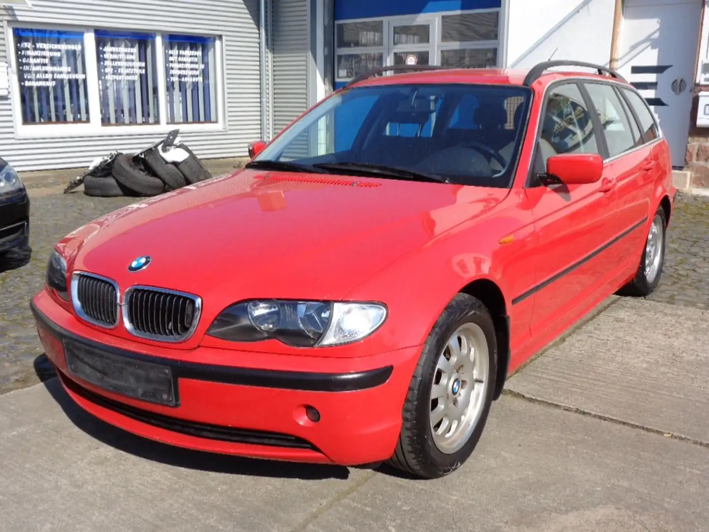 BMW 320 320i touring E46 Rot - 1