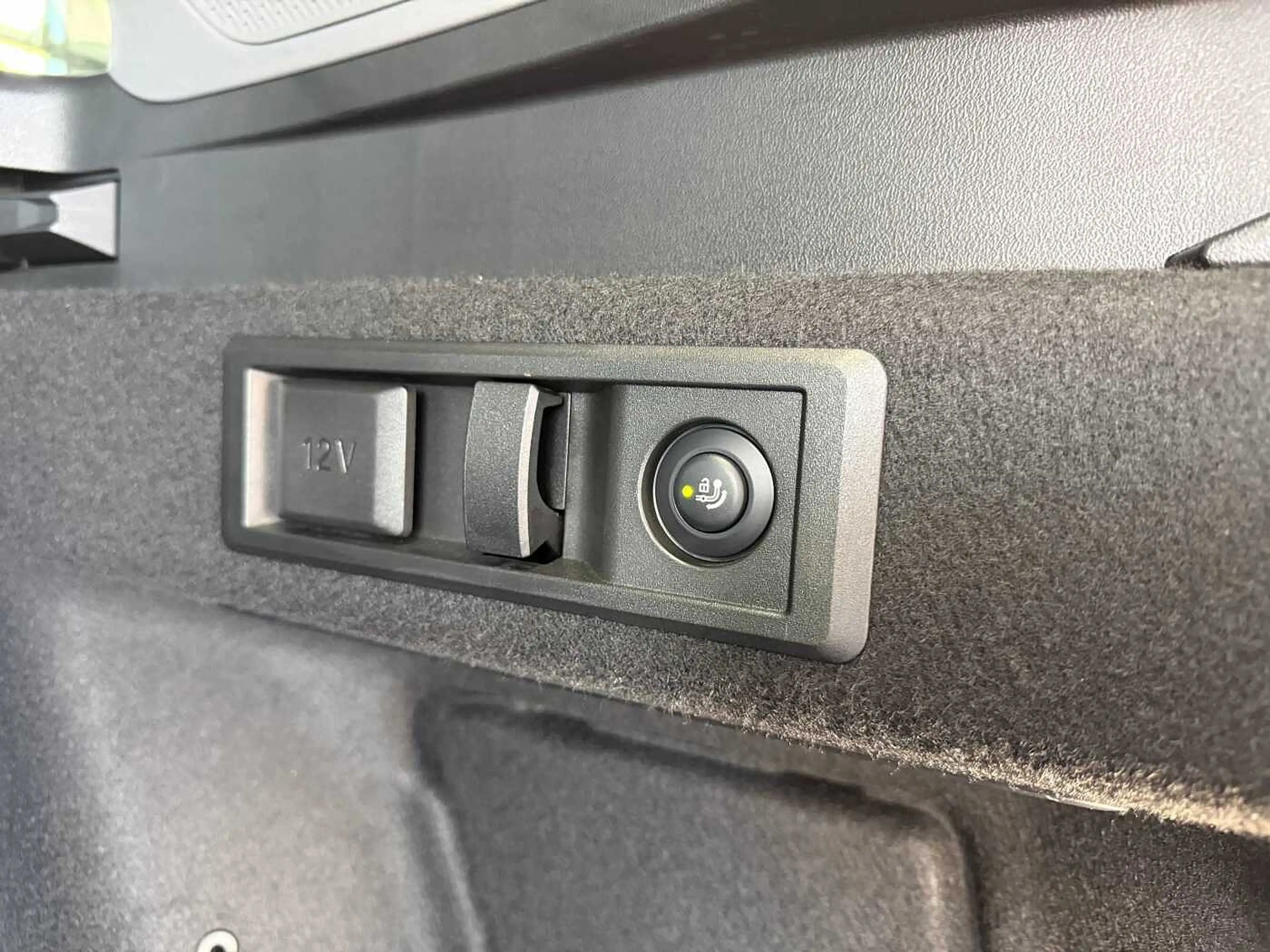 BMW X3 20d xDrive AHK/HUD/ACC/360°Cam/H&K/Memo. — photo 15