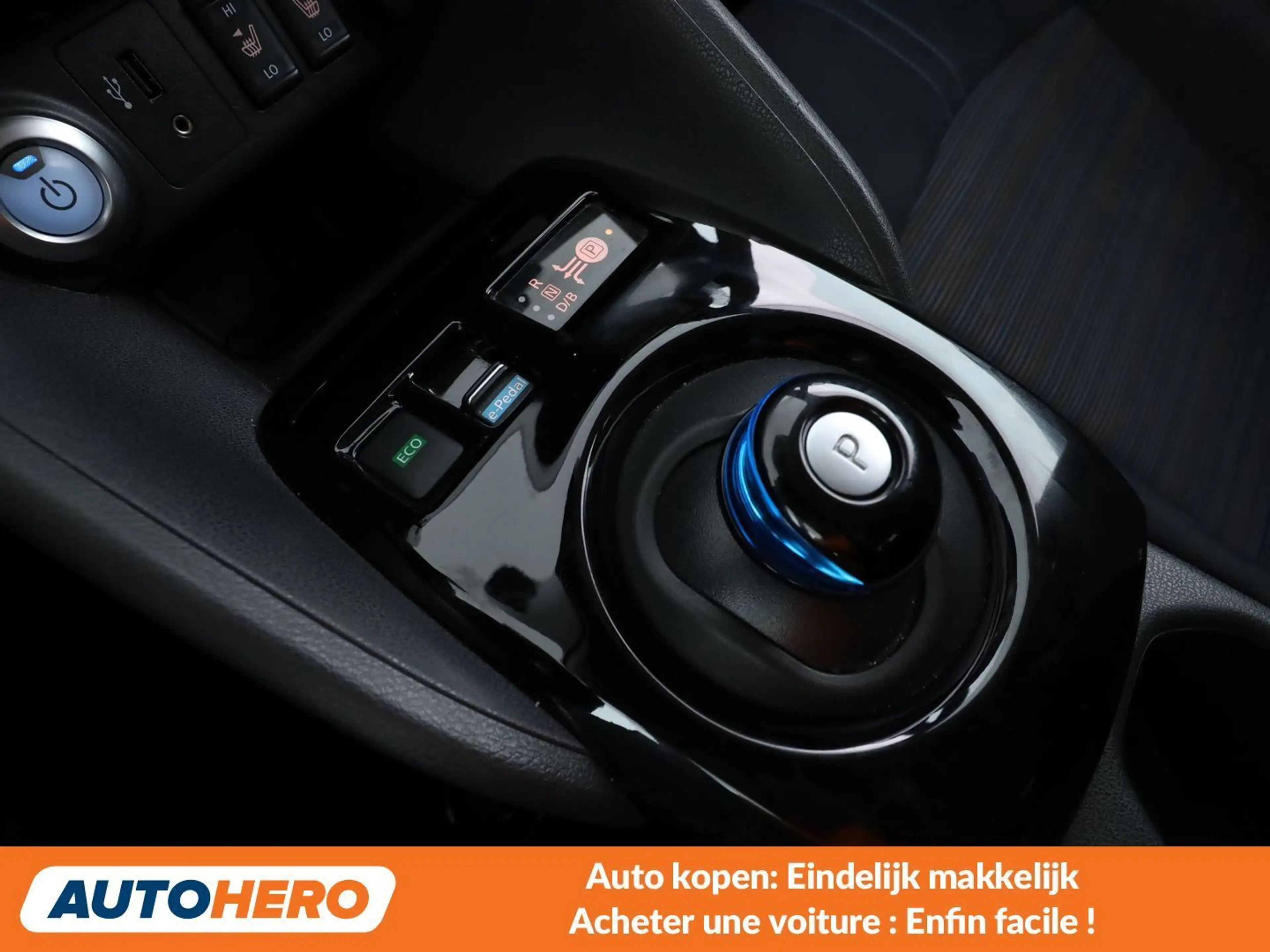 Nissan Leaf electric drive 110 kW Acenta — photo 9
