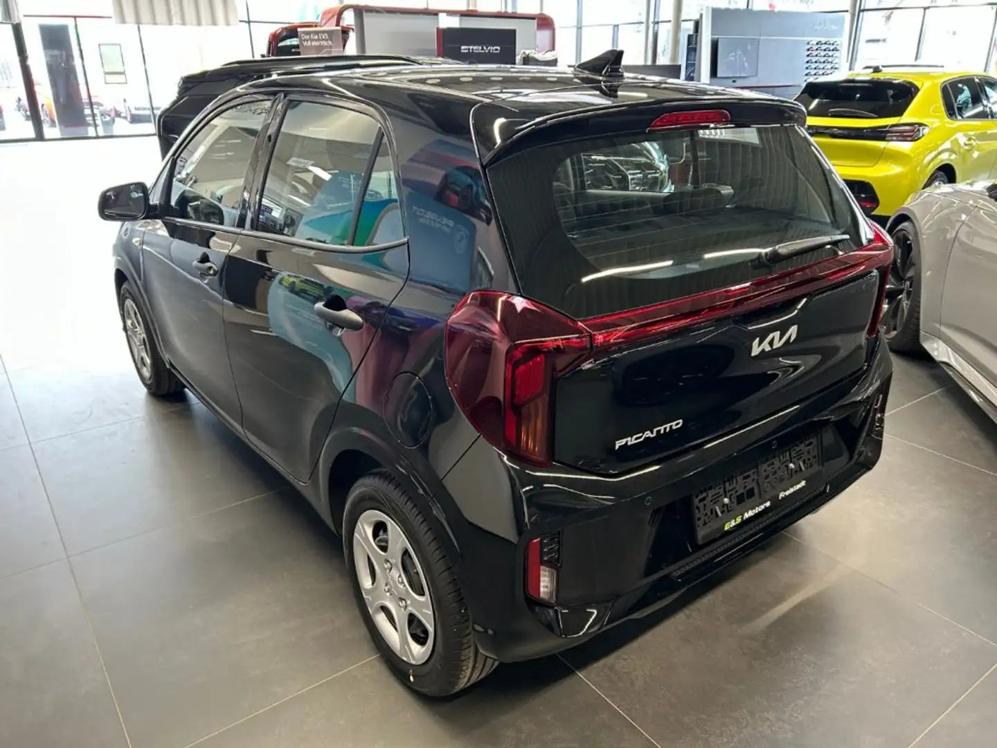 Kia Picanto 1,2 Titan Noir - 2