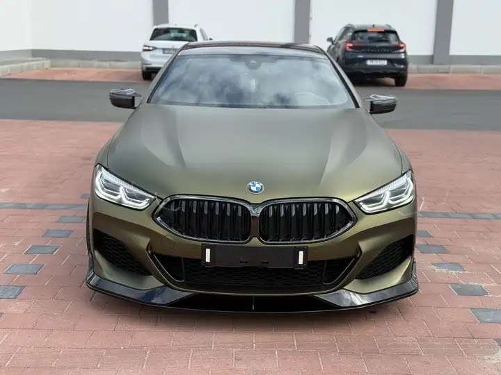 Second hand Bmw 8 Series 830ci
