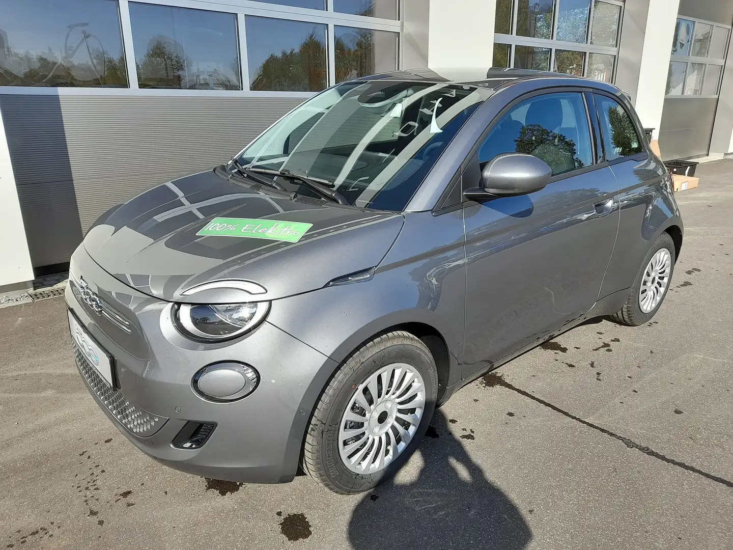 Fiat 500e Neuer 500 2023 Komfort-Paket Mittelarmlehne Grau - 1