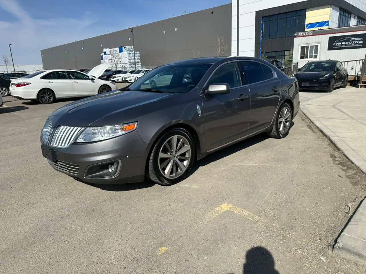 2011 Lincoln MKS