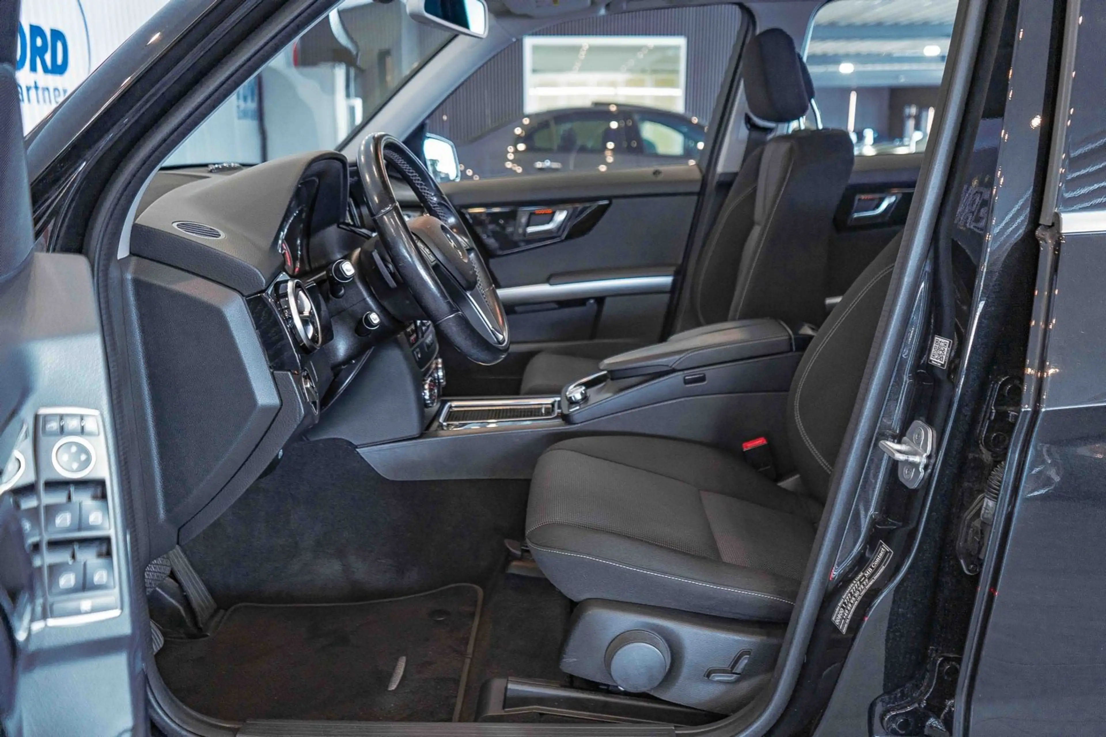 Mercedes-Benz GLK 220 CDI 4Matic Xenon Tempomat Navi Sitzhzg. — photo 13