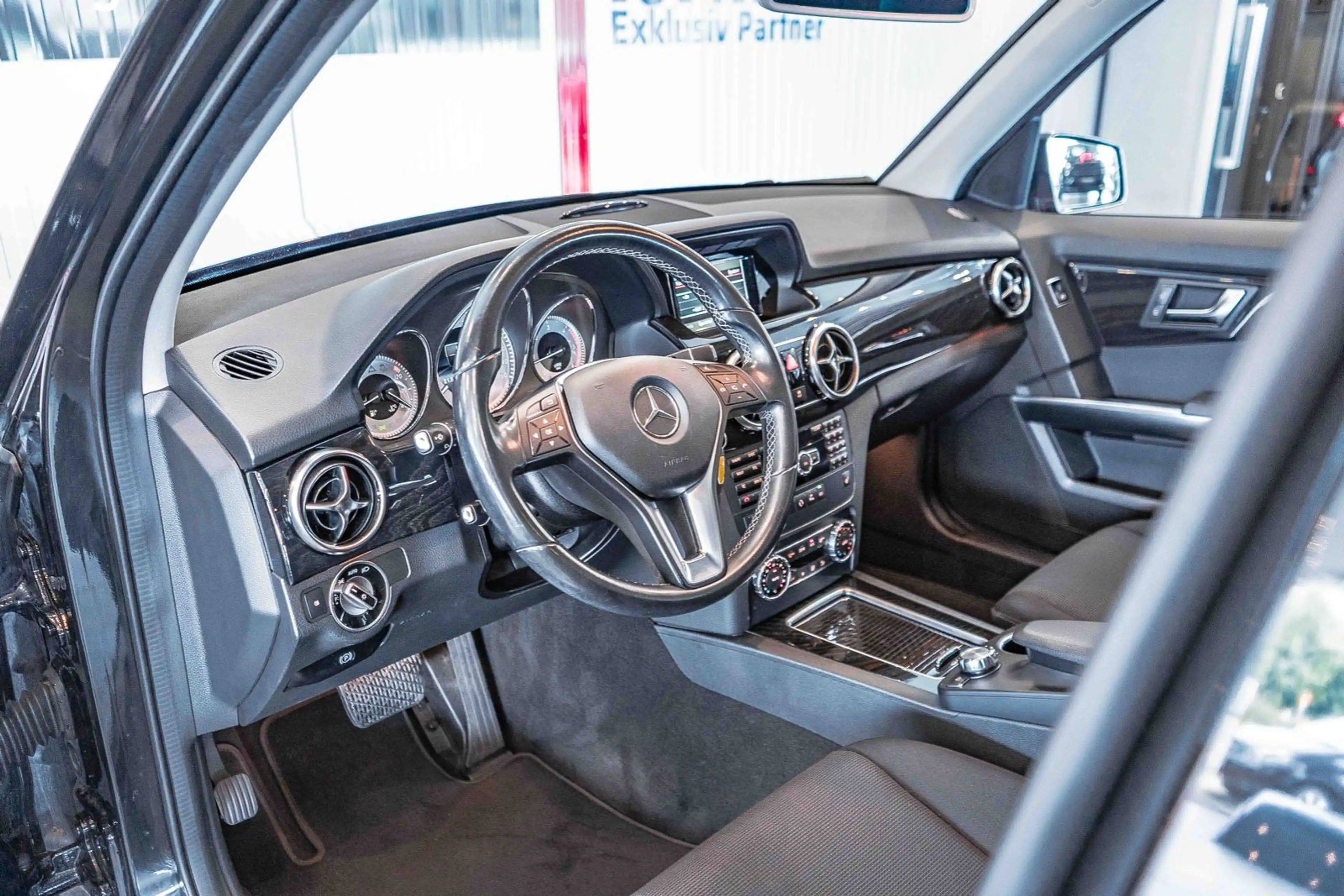 Mercedes-Benz GLK 220 CDI 4Matic Xenon Tempomat Navi Sitzhzg. — photo 11