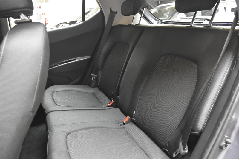 Hyundai i10 1.0i 66pk Comfort | Navi | Camera | Airco | Cruise — photo 12