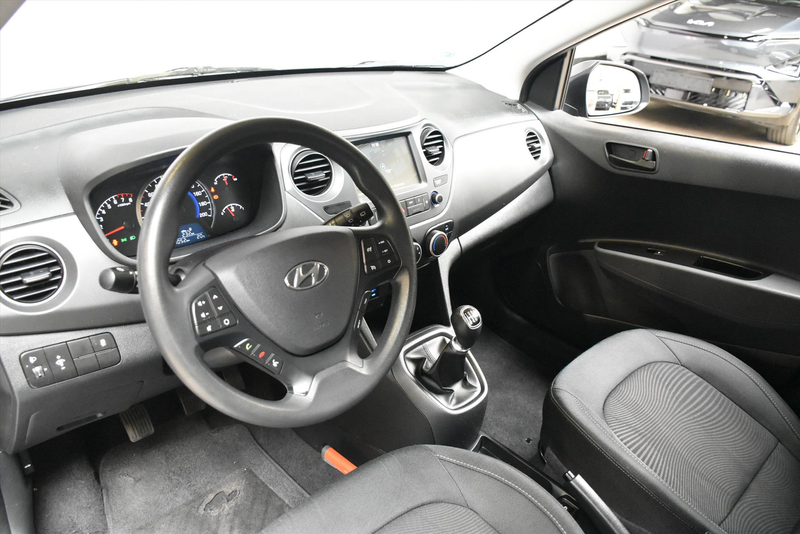 Hyundai i10 1.0i 66pk Comfort | Navi | Camera | Airco | Cruise — photo 9