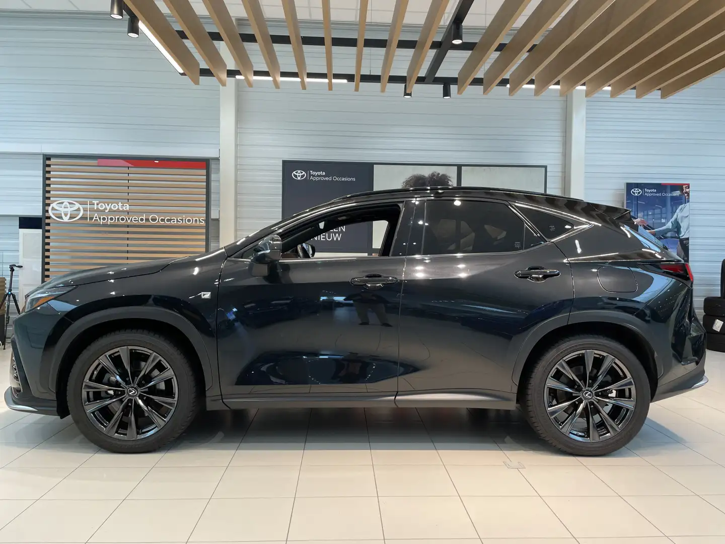 Lexus NX 450h+ AWD F SPORT Line | volleder| memory seats | stuur- Schwarz - 2