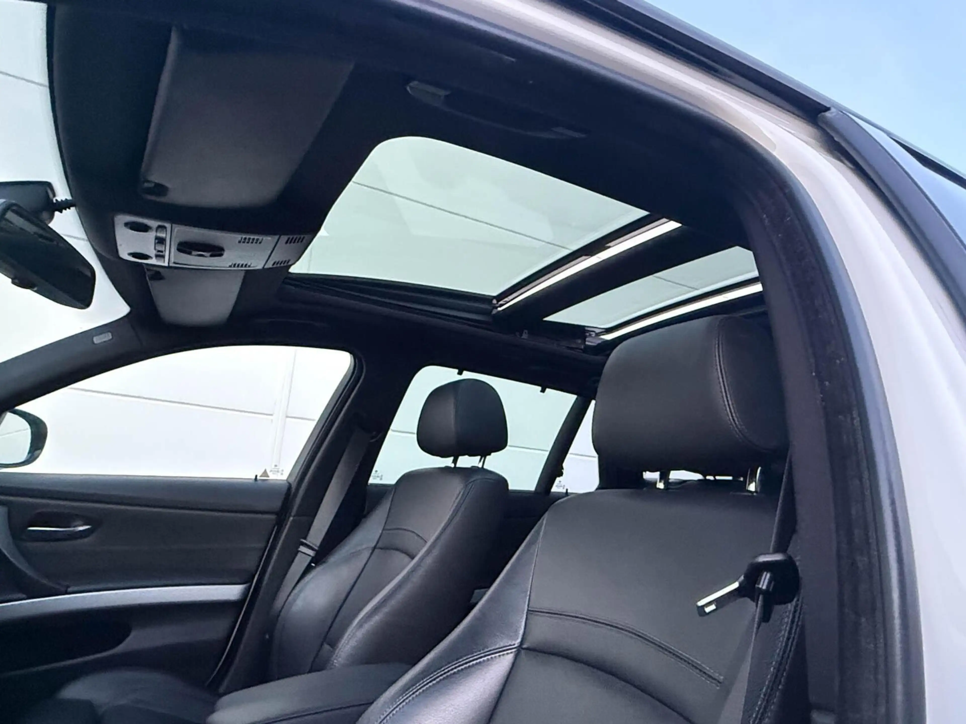 BMW 335 3-serie Touring 335i 306pk xDrive M-Sport | Leder — photo 48