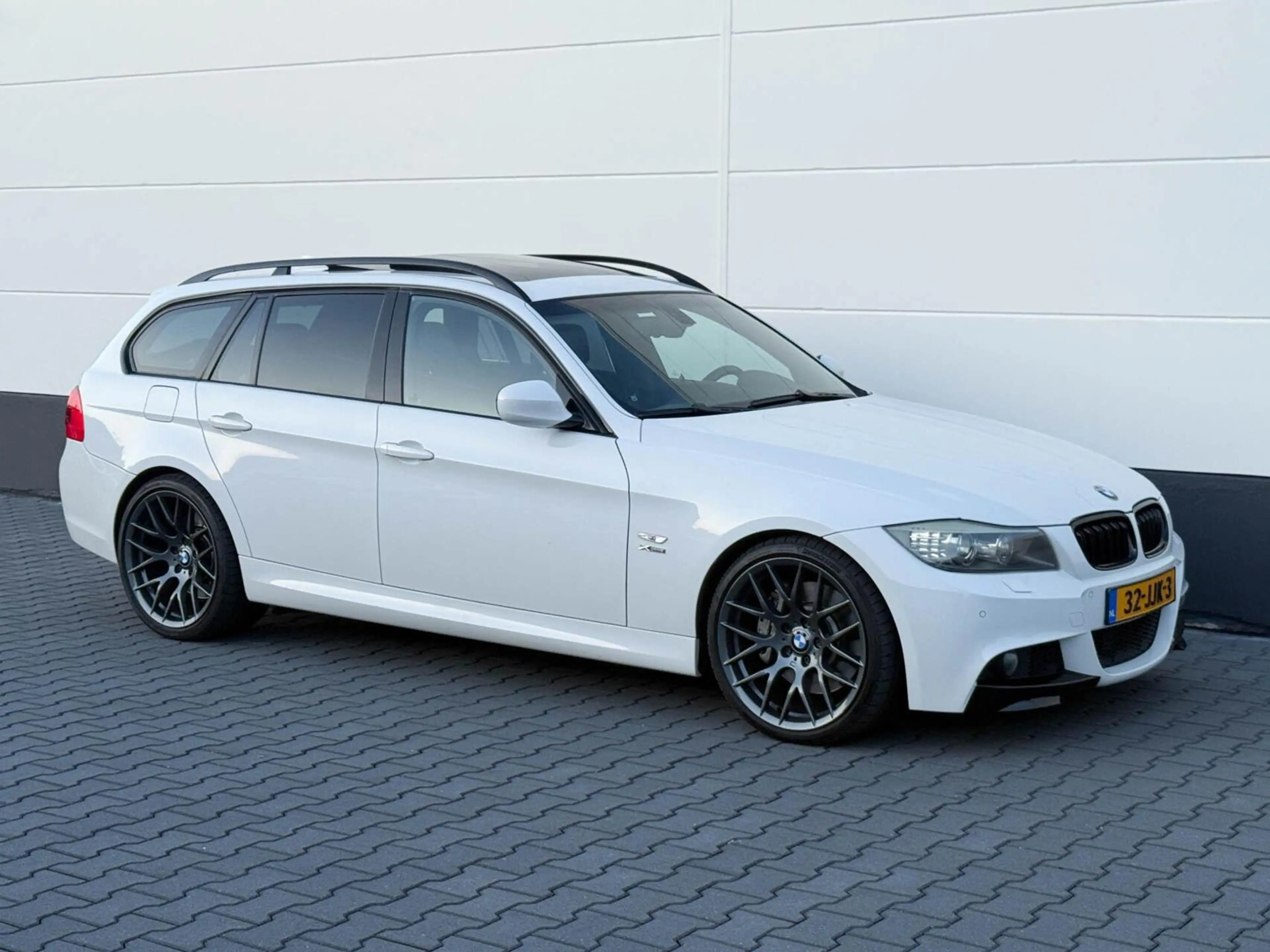 BMW 335 3-serie Touring 335i 306pk xDrive M-Sport | Leder — photo 27