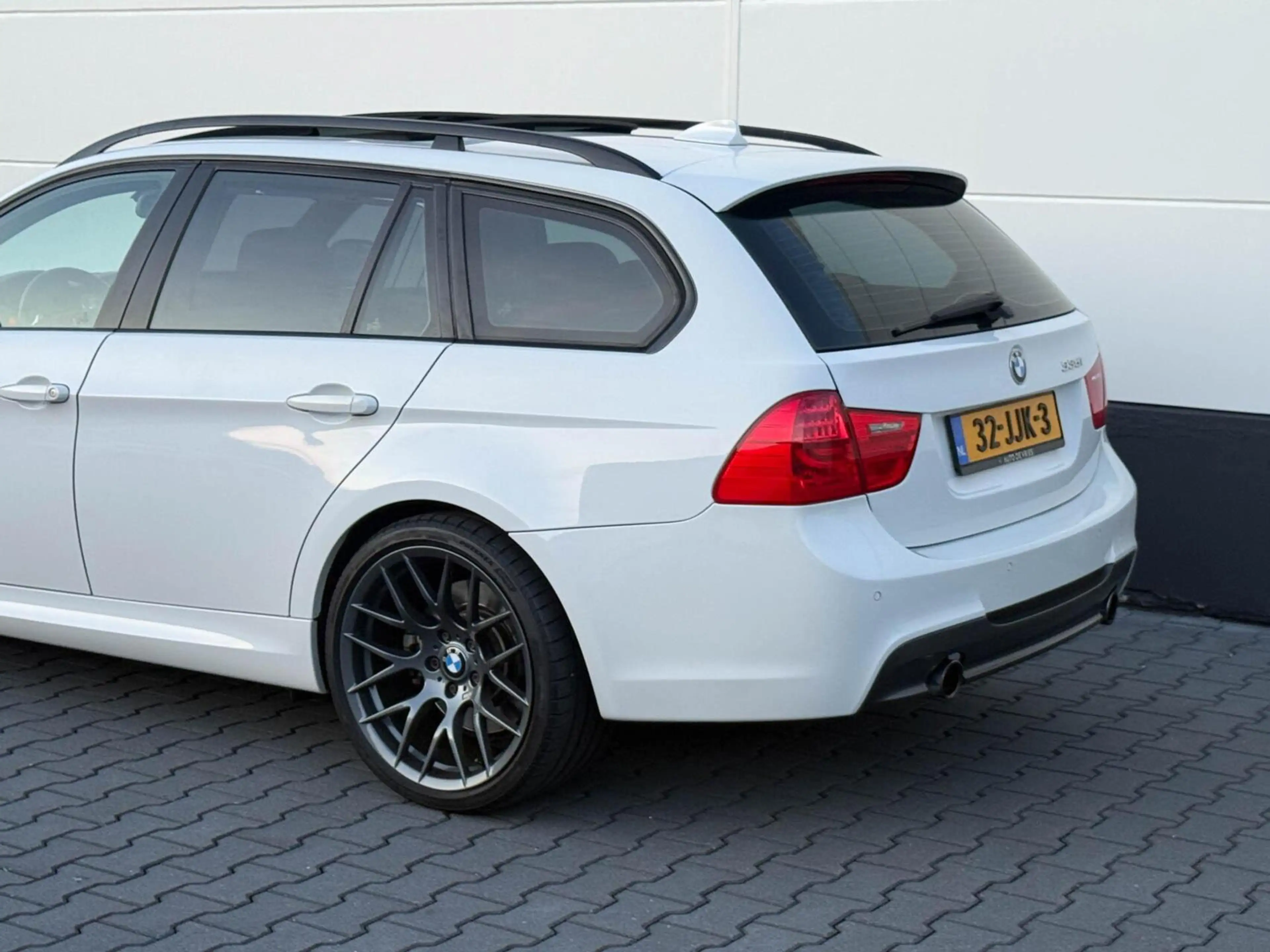 BMW 335 3-serie Touring 335i 306pk xDrive M-Sport | Leder — photo 29