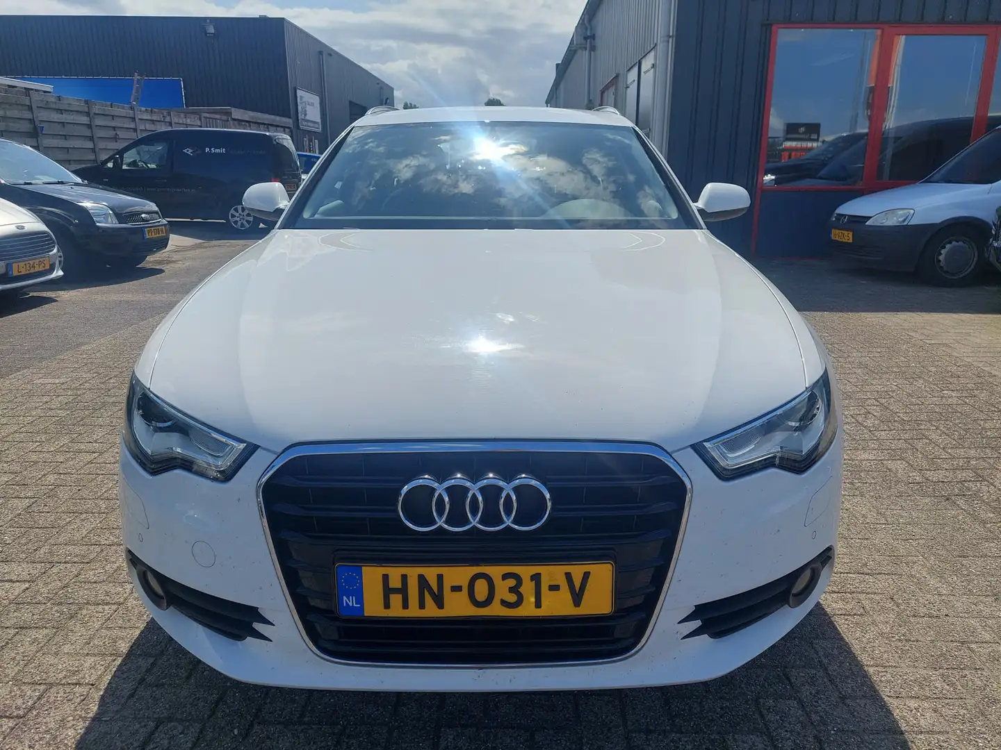 Audi A6 Avant 2.0 TDI Pro Line S Bílá - 2