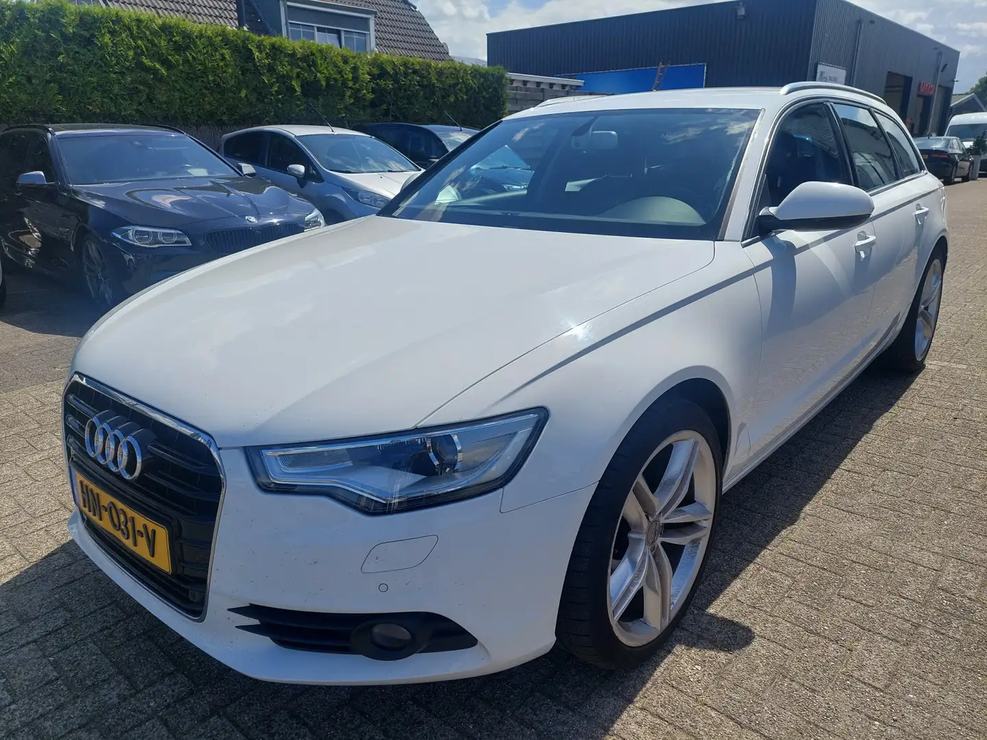 Audi A6 Avant 2.0 TDI Pro Line S Bílá - 1