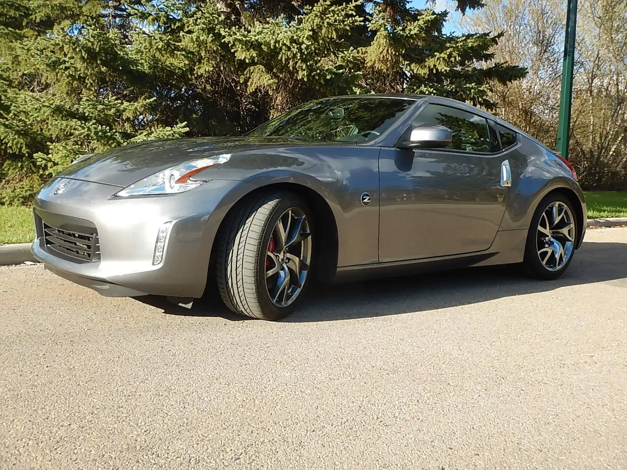 Nissan 370Z снимка Nissan 370Z