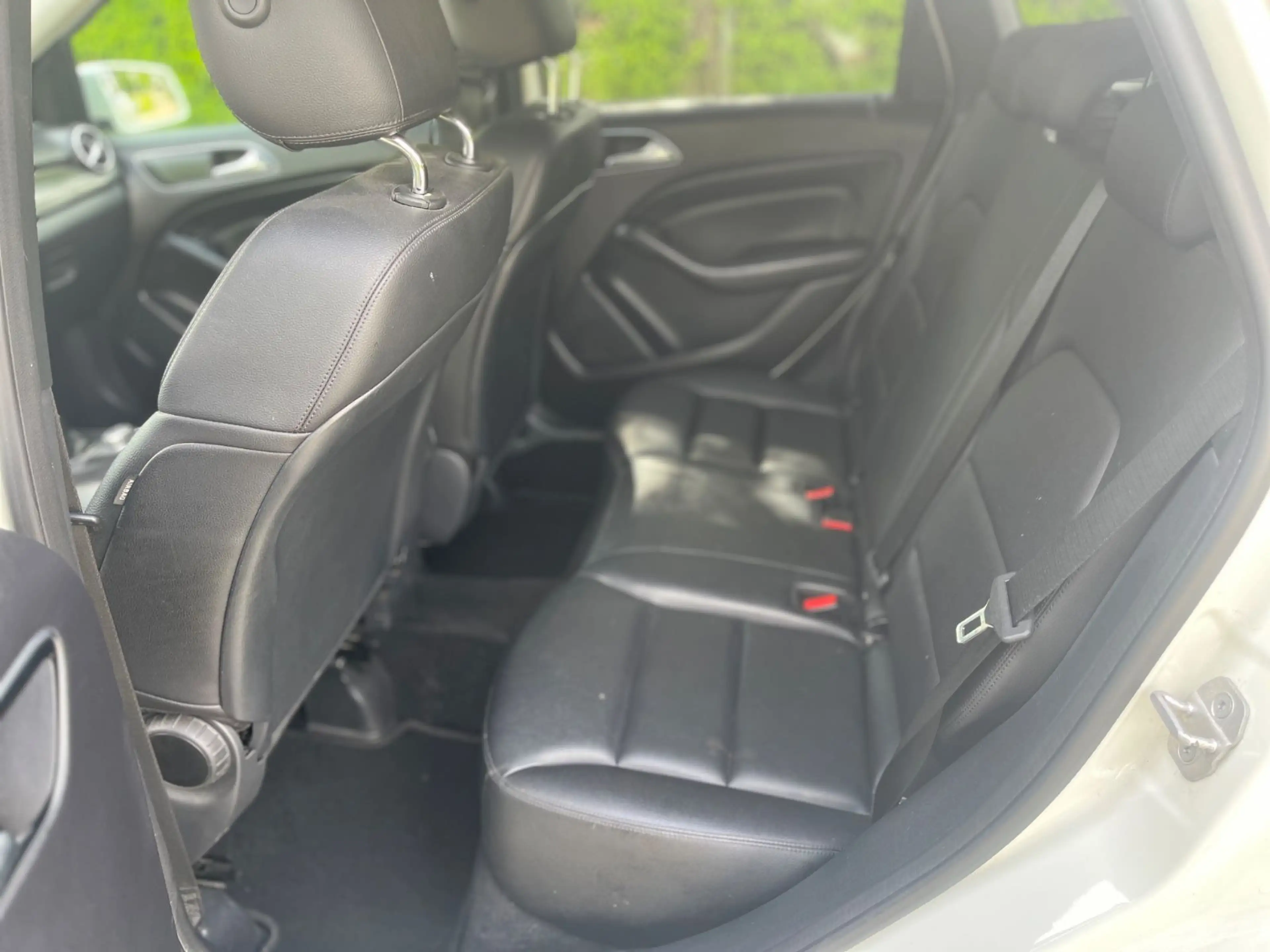 Mercedes-Benz B 200 Euro6/Sitzheizung/Volleder/Navi — photo 10