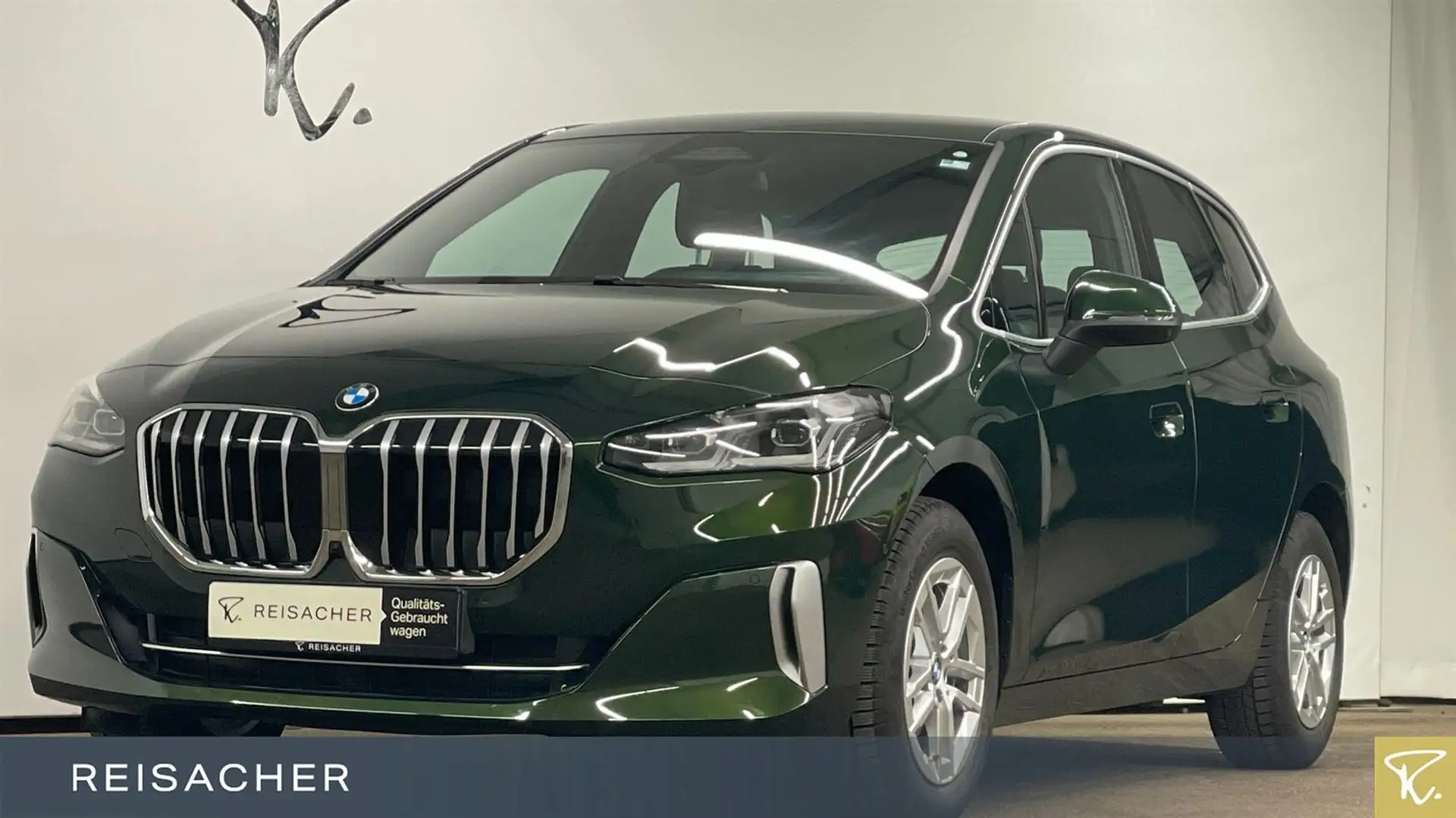 BMW 220 220i A Active Tourer Luxury-Line LCPro HUD 360° Schwarz - 1