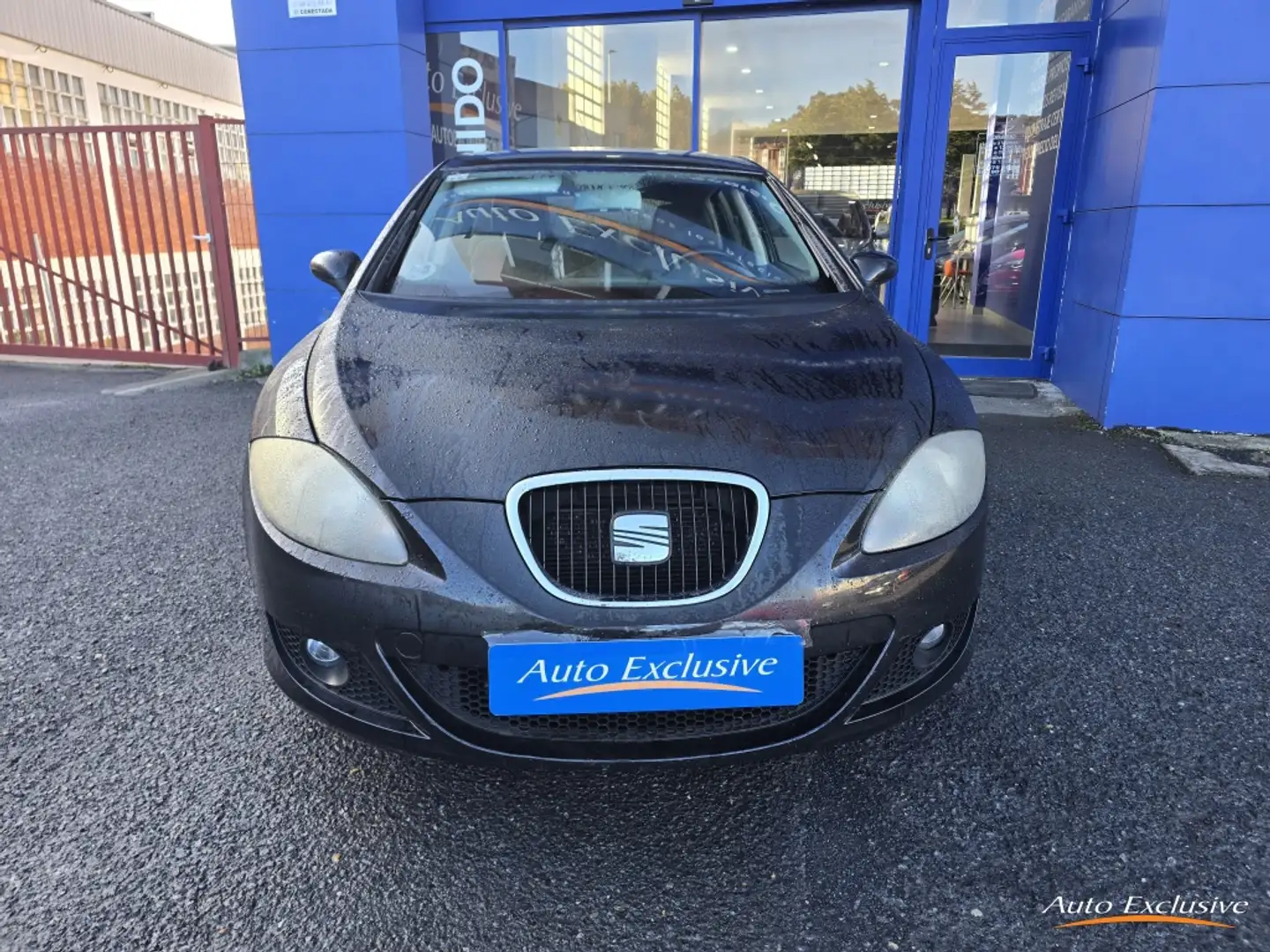 SEAT Leon 2.0TDI Stylance Negro - 2