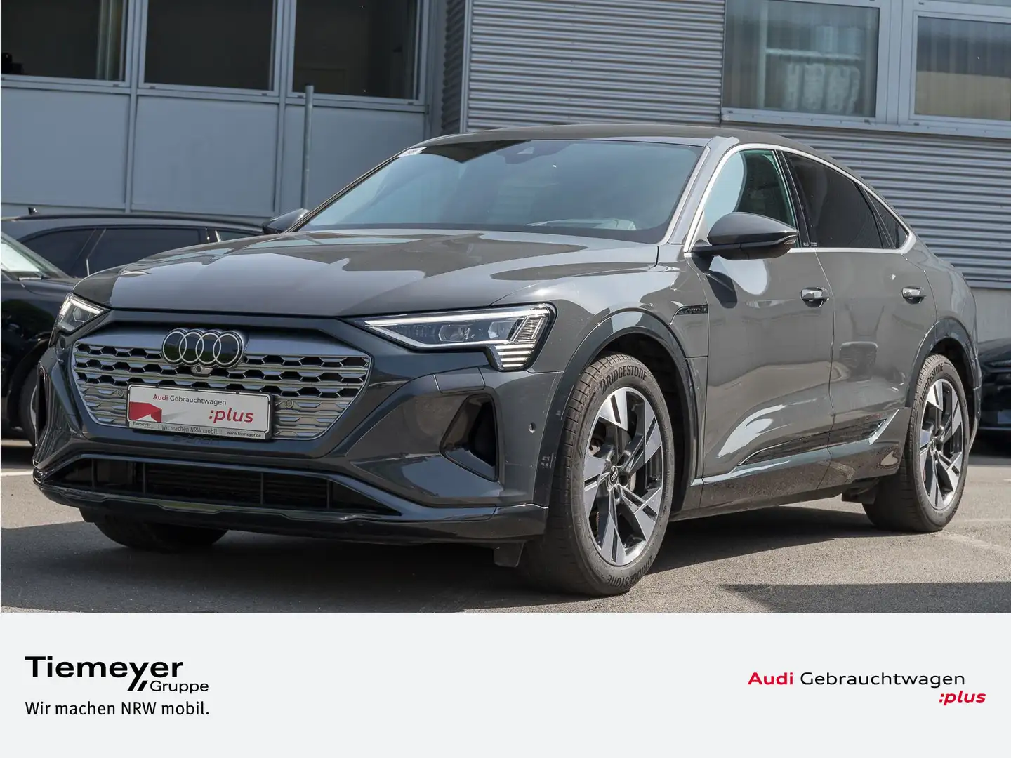 Audi Q8 e-tron Q8 e-tron Sportback 55 Q ADVANCED MATRIX HuD AHK Gris - 1