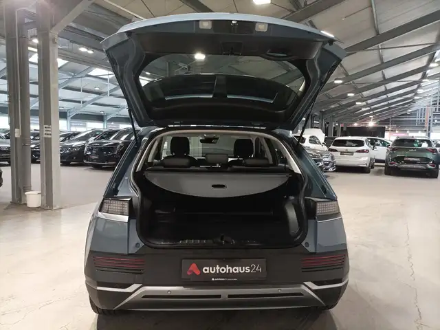 Hyundai Ioniq 5 view 6