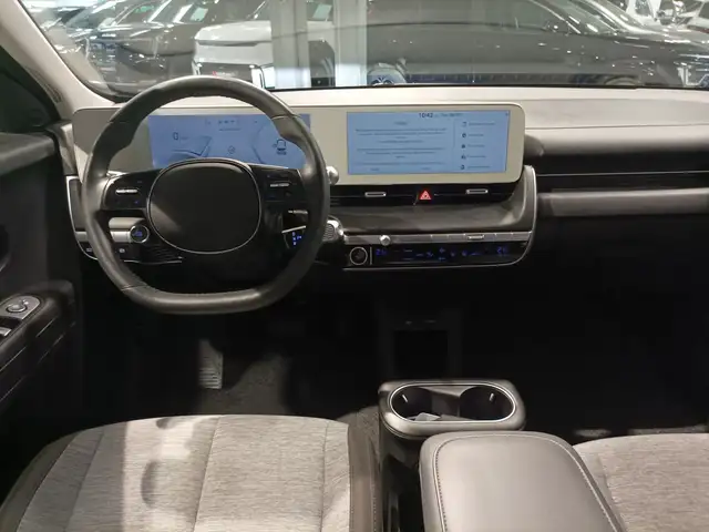 Hyundai Ioniq 5 view 9