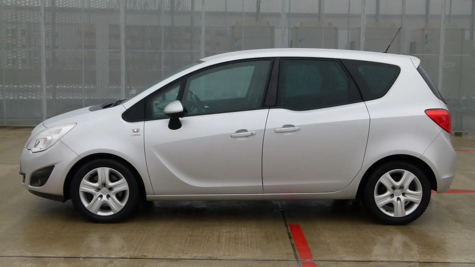 Opel Meriva Active Klima Sitzheizung PDC, nur 92000km,Wie neu! Grau - 2