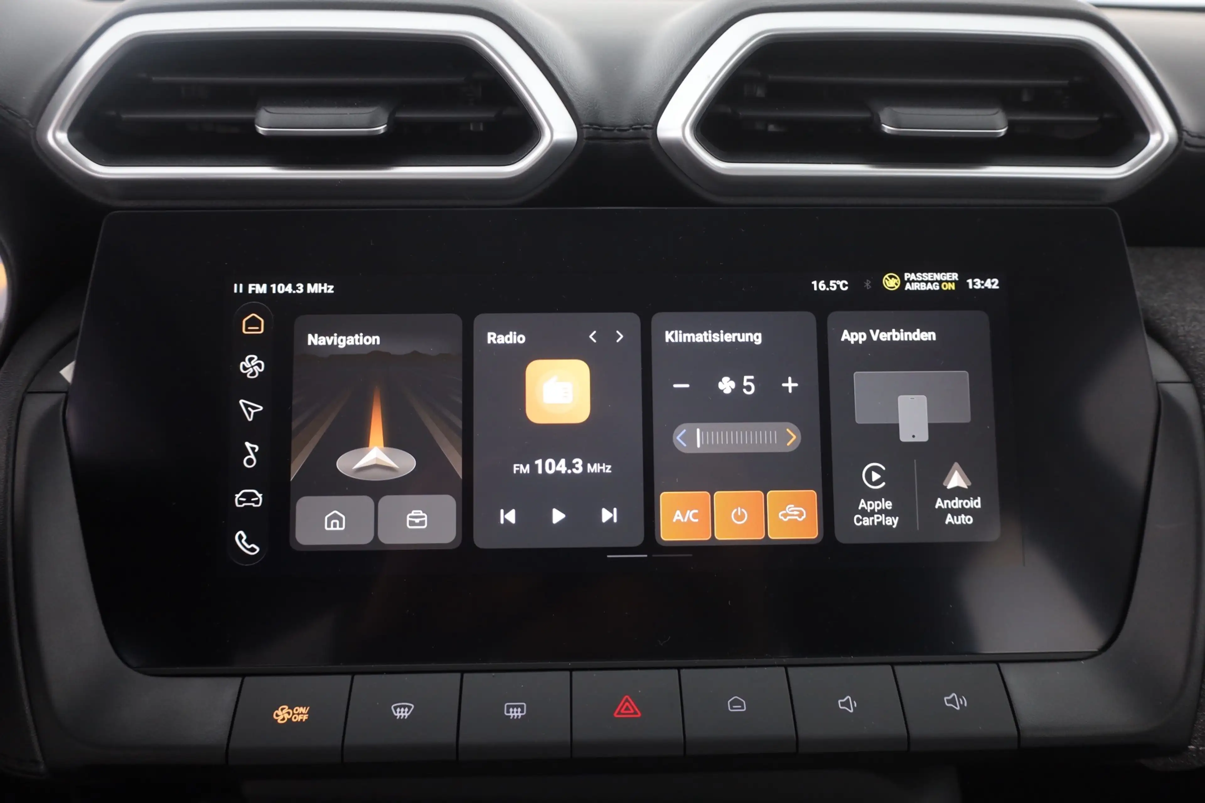 MG ZS 1.5 VTi-Tech Standard Navi Kamera Tempomat — photo 11