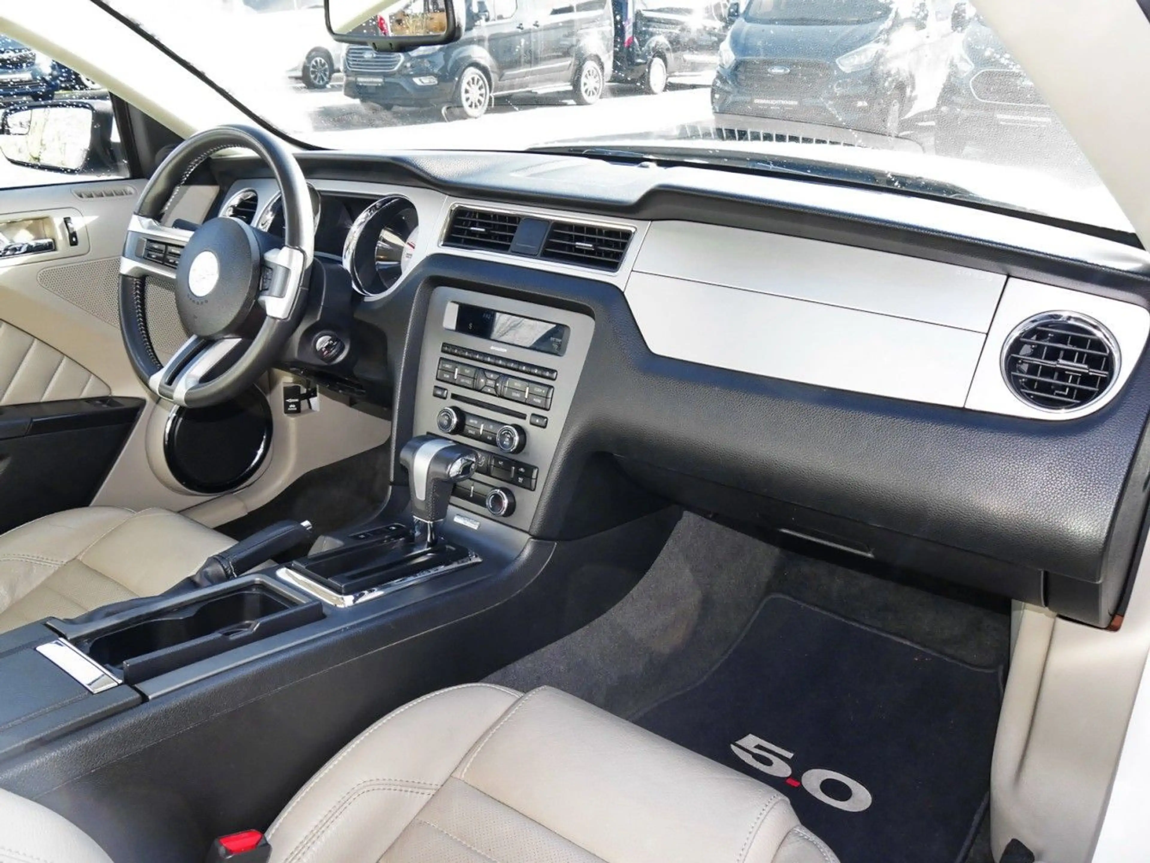 Ford Mustang GT 5.0 V8 Autom. Leder+Klima+Audio SYNC — photo 6