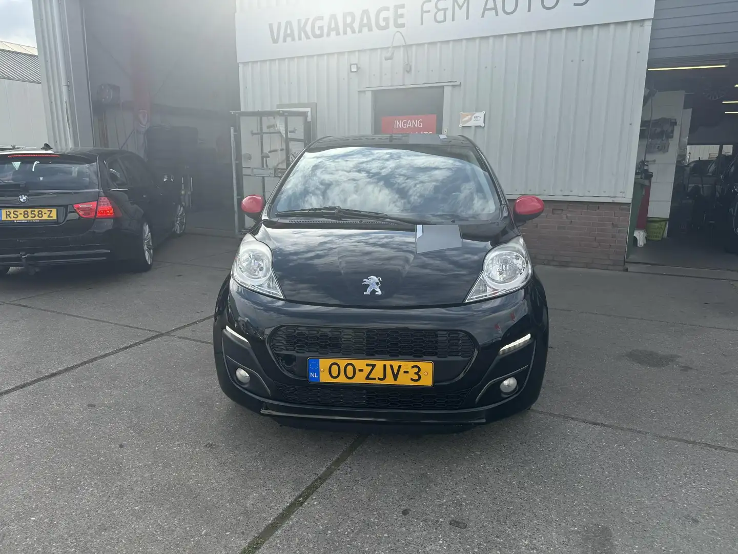 Peugeot 107 1.0 Sportium Nero - 2