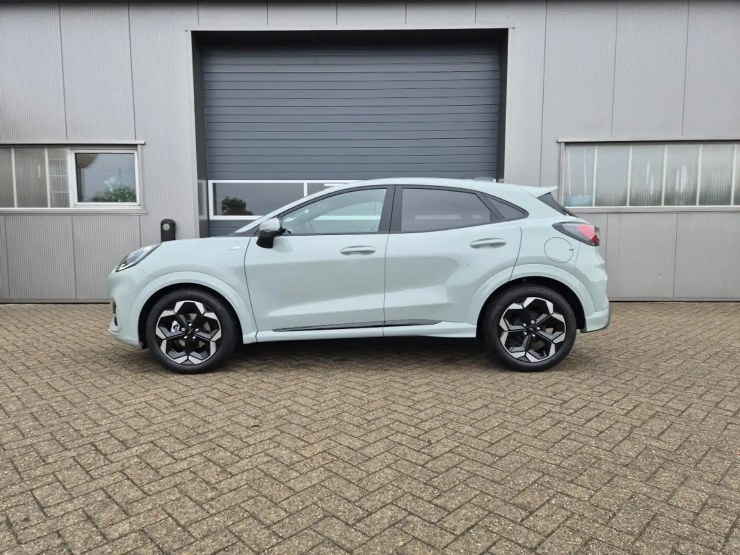 Ford Puma Ford Puma 1.0 EcoBoost Hybrid ST-LINE NEUES MODEL Szary - 2