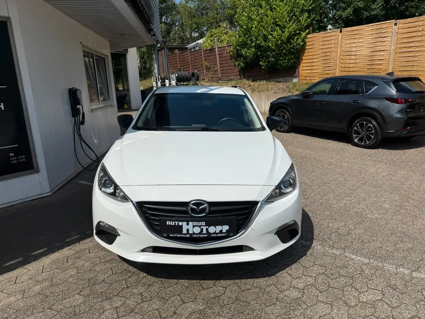 Mazda 3 Lim. Prime-Line Bremsen Neu, Stoßd. Neu Weiß - 2