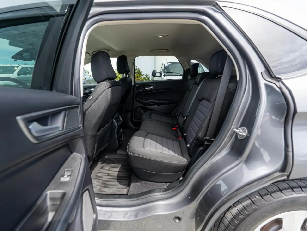 Ford Edge photo Ford Edge