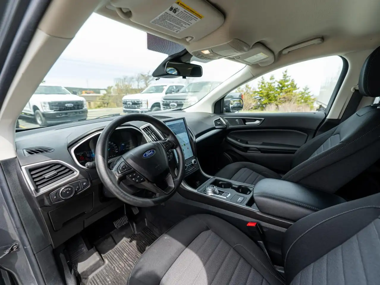 Ford Edge photo Ford Edge