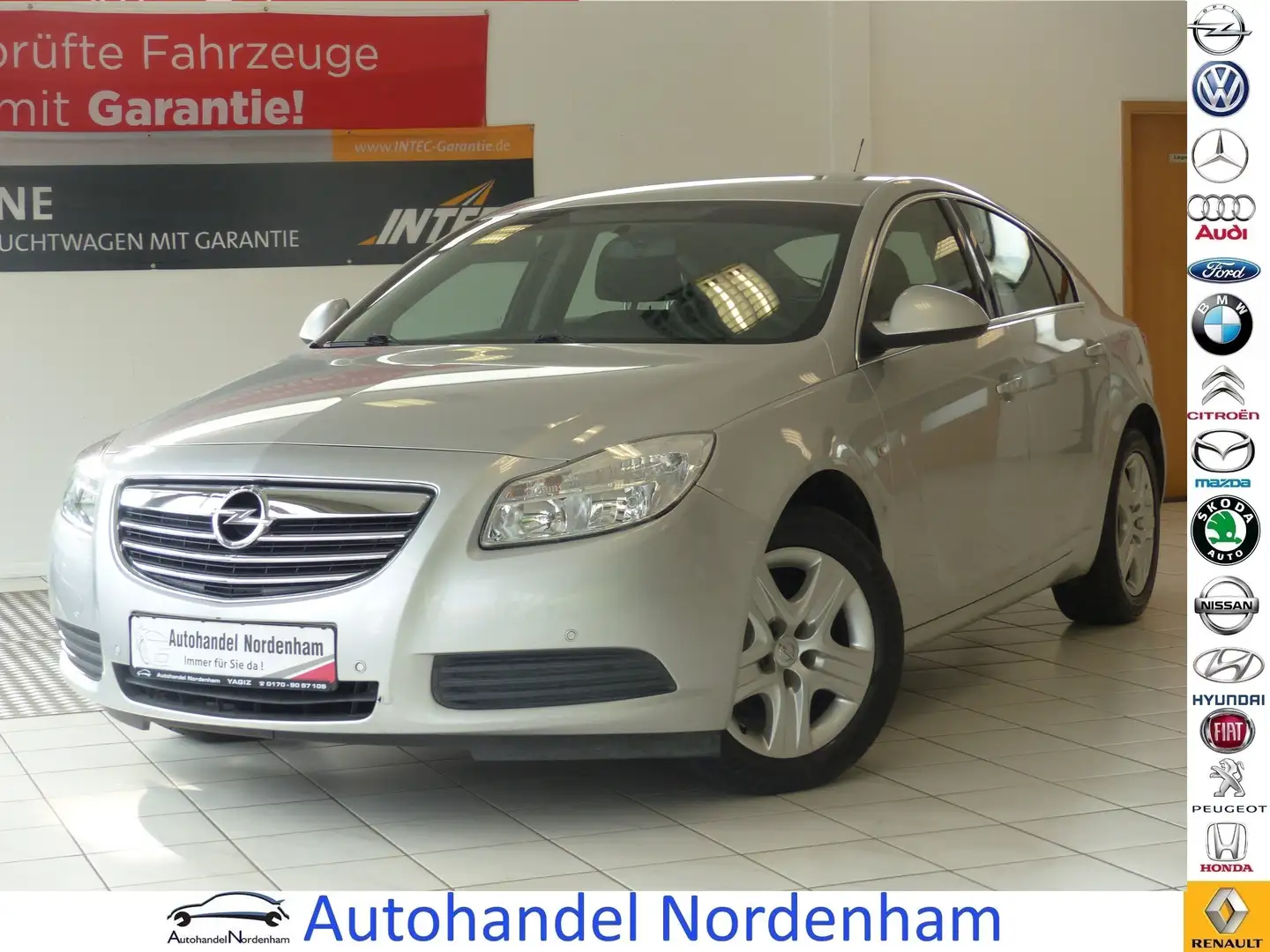 Opel Insignia 1.6 Edition Lim.*KLIMA*AHK*TÜV NEU* Grau - 1