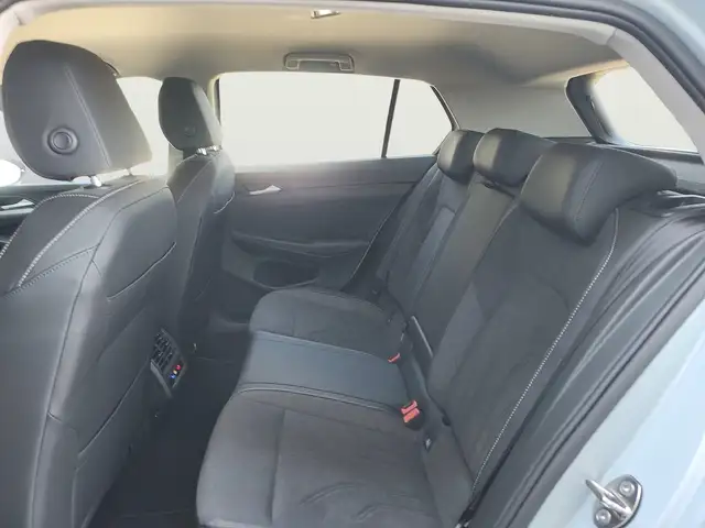 Volkswagen Golf view 29