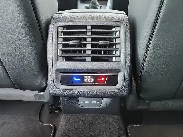 Volkswagen Golf view 30