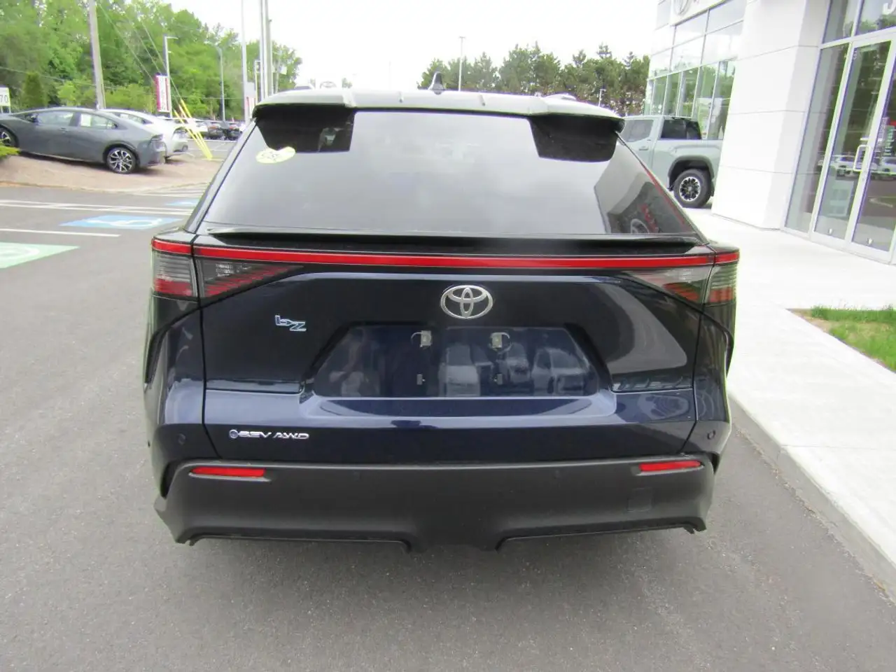 Toyota bZ снимка Toyota bZ