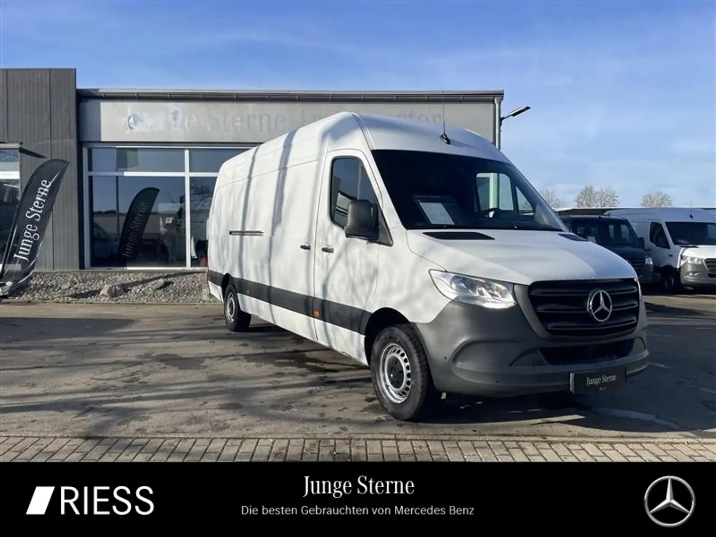 Mercedes-Benz Sprinter 315 CDI KA/MAXI/L3H2/4325/MBUX/AHK/TEMPOMAT/ Blanc - 1